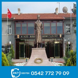 Afyonkarahisar Krom Bayrak Direği